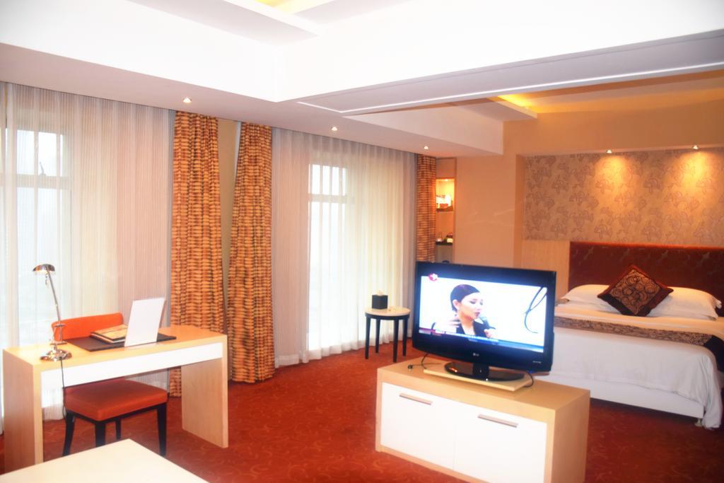 Puxi New Century Hotel Shanghai Exteriör bild